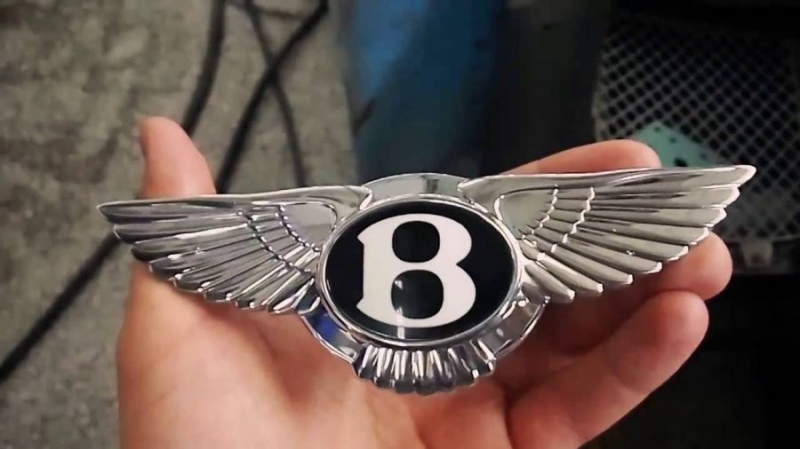 Красноярская прокуратора запретила продажу Bentley за биткоина 