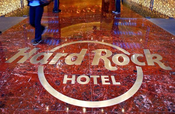 Сети отелей Hard Rock и Loews стали жертвами утечки данных