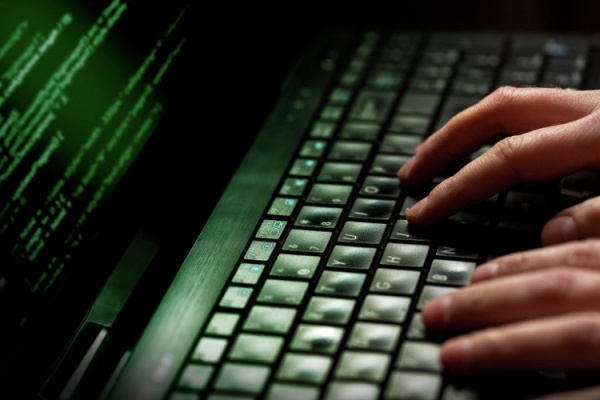 Хакеры похитили более $1,5 млн у банков в Беларуси, Кыргызстане и Азербайджане