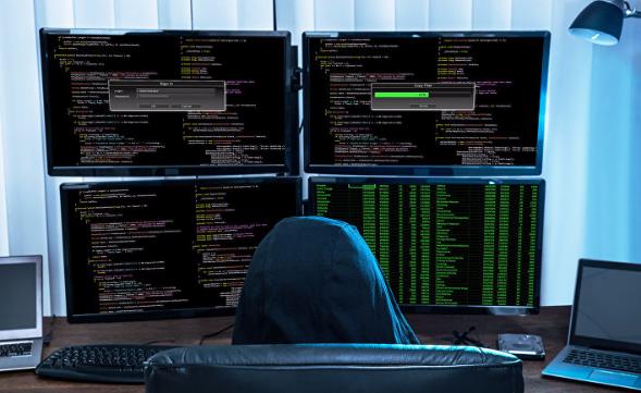 Томский хакер намеревался взломать российские платежные системы