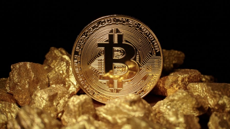 Клиенты Goldmoney покупают биткоины чаще золота