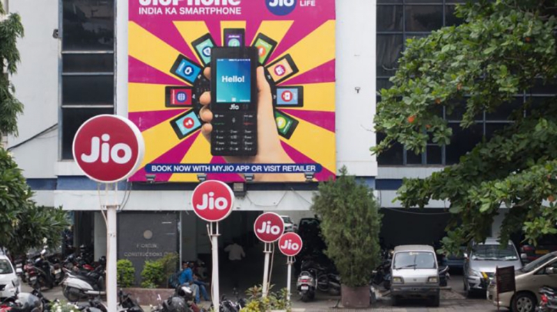 Индийский телеком-оператор разрабатывает собственную криптовалюту JioCoin