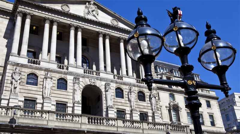 Банк Англии усилит борьбу с отмыванием денег через криптовалюты
