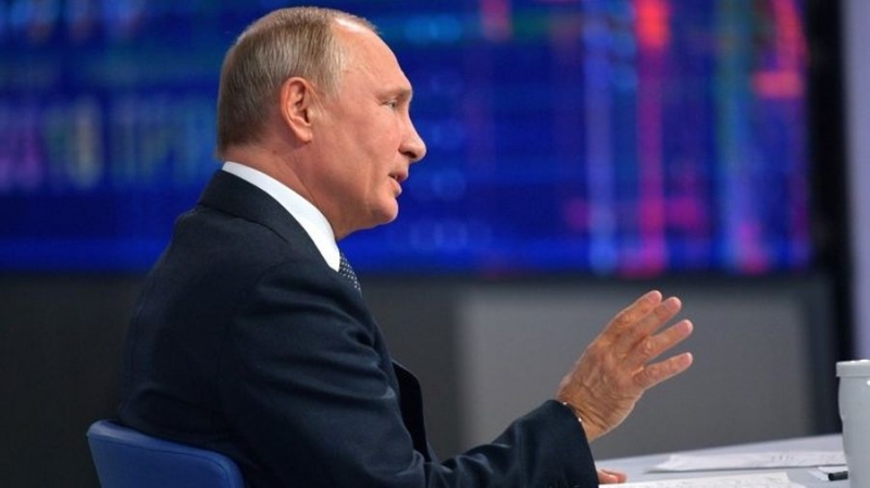 Владимир Путин: к криптовалютам нужно относиться очень аккуратно