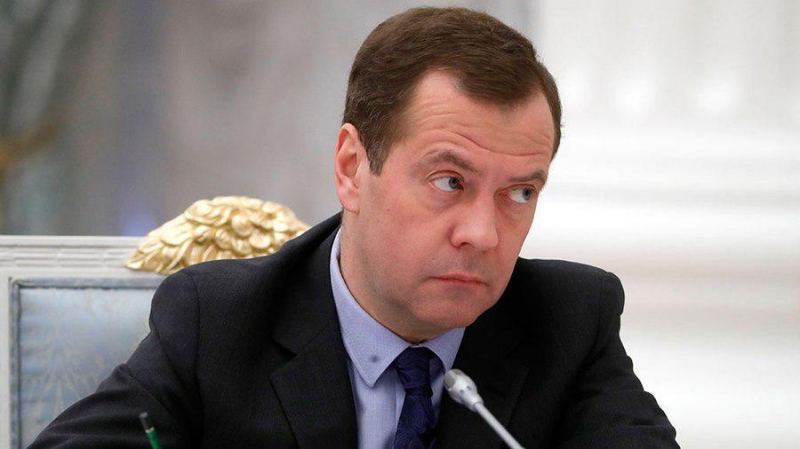 Правительство РФ запретит снимать наличные с анонимных счетов